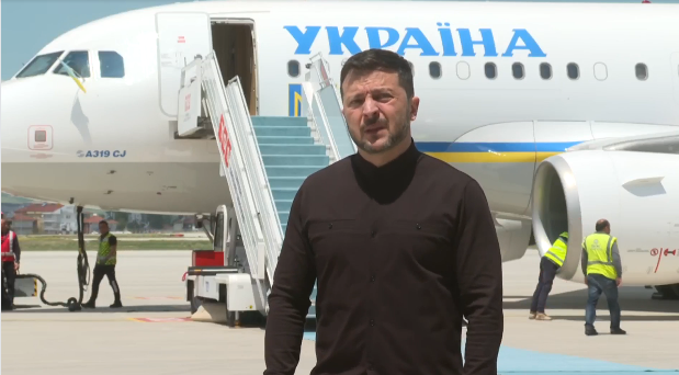 Зеленський прилетів до Анкари
